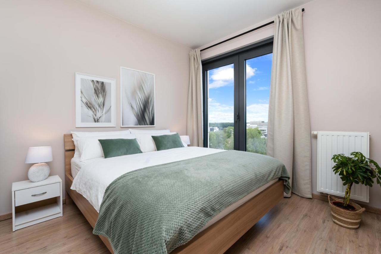 Shs Homes-Luxe Highrise, 2 Bedrooms, Kitchen, Free Parking, Stunning View, Large Tarrasse, Workspace Άσσελτ Εξωτερικό φωτογραφία