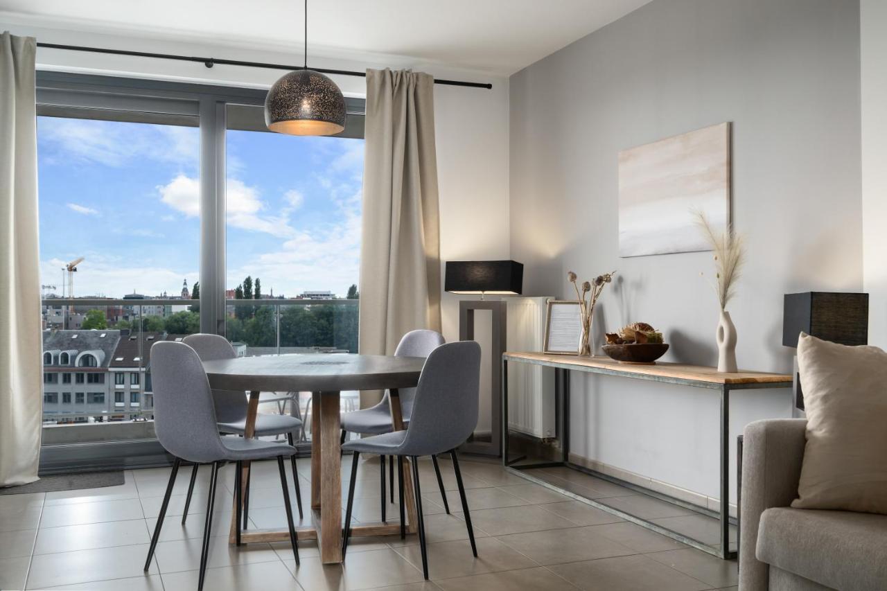 Shs Homes-Luxe Highrise, 2 Bedrooms, Kitchen, Free Parking, Stunning View, Large Tarrasse, Workspace Άσσελτ Εξωτερικό φωτογραφία