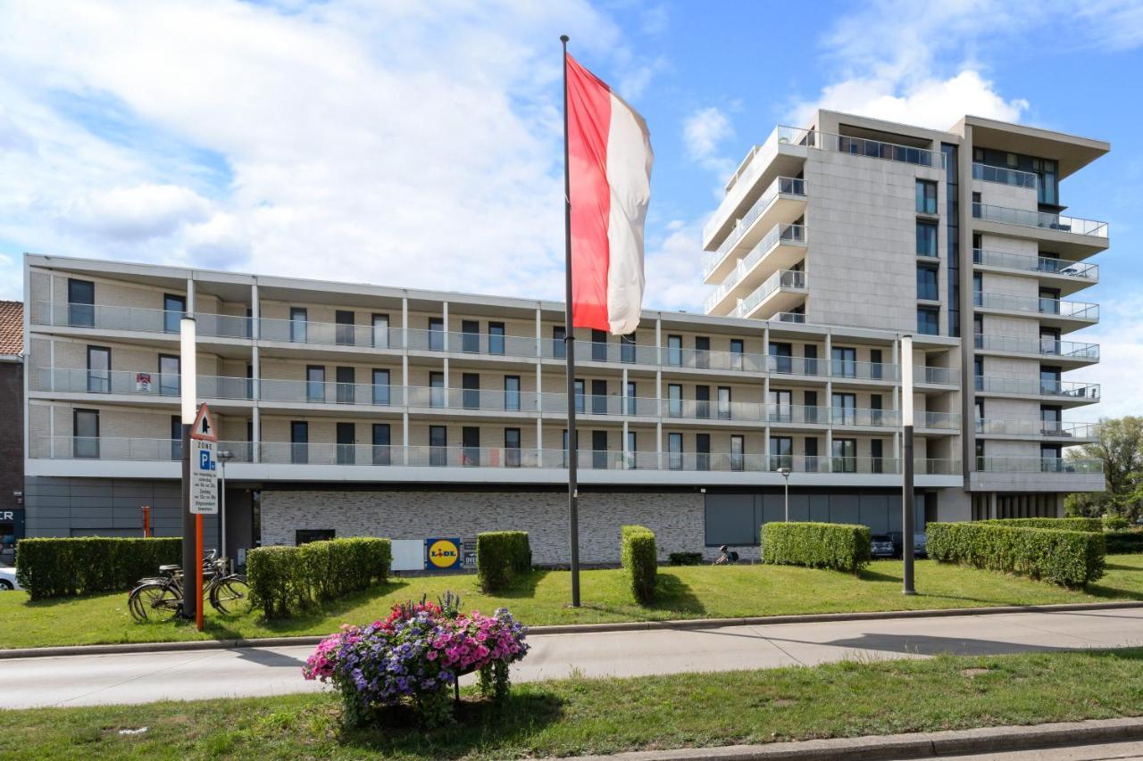 Shs Homes-Luxe Highrise, 2 Bedrooms, Kitchen, Free Parking, Stunning View, Large Tarrasse, Workspace Άσσελτ Εξωτερικό φωτογραφία
