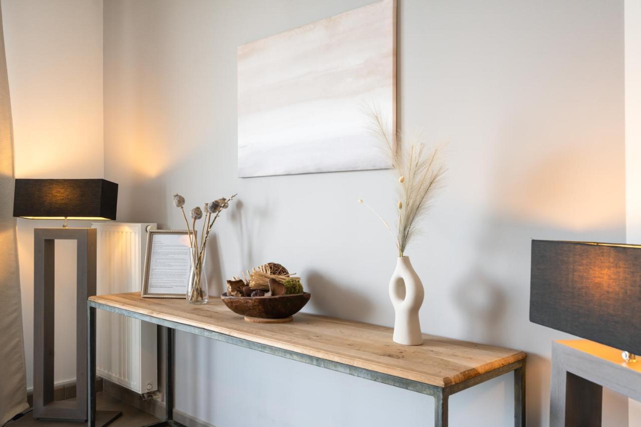 Shs Homes-Luxe Highrise, 2 Bedrooms, Kitchen, Free Parking, Stunning View, Large Tarrasse, Workspace Άσσελτ Εξωτερικό φωτογραφία